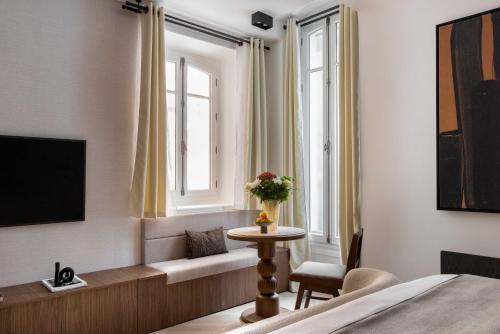 Luxury 2P studio - Monceau Paris 8th - image 9