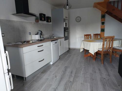 F4 centre ville de Luxeuil - Location saisonnière - Luxeuil-les-Bains