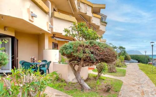 Apartment 6 beds in Residence in Golfo Aranci just 150 mt from the sea