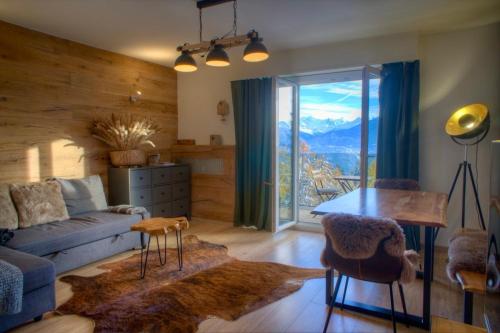 Ideally located apartment with view in Crans-Montana, Schweiz