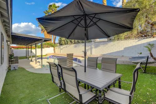 Vegas Poolside Escape by StayLage - image 9
