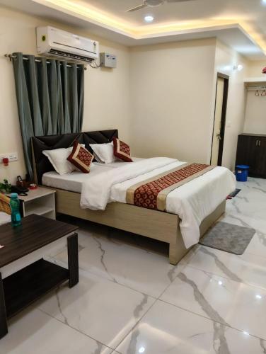 Hotel Moti - Wadgaon