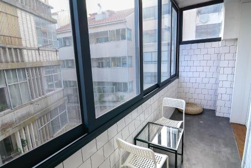 Travel and Live Apartments 4