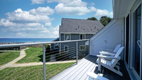 Beauty on the Beach by Bayley Vacation Rentals in 薩高