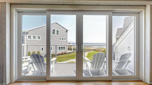 Beauty on the Beach by Bayley Vacation Rentals in 薩高