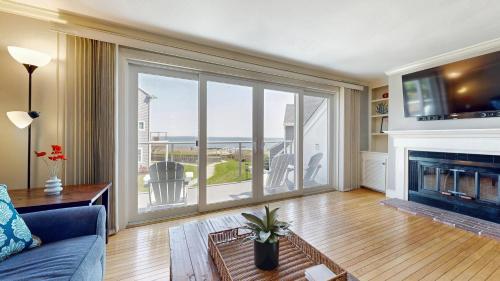 Beauty on the Beach by Bayley Vacation Rentals in 薩高