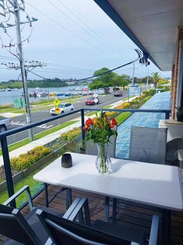 陽台/露台, Lakeside Motel Waterfront in 湖口地區鎮