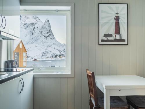 Lofoten Bed & Breakfast Reine - Rooms & Apartments 5