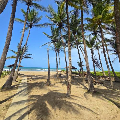 Beach, Tucacas, Suite Matrimonial, Piscina y Playa Privada in Boca de Aroa