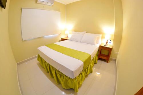 Double Room with Private Bathroom image 1