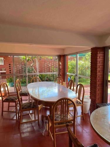 Casa con vista al mar Punta del Este - image 4