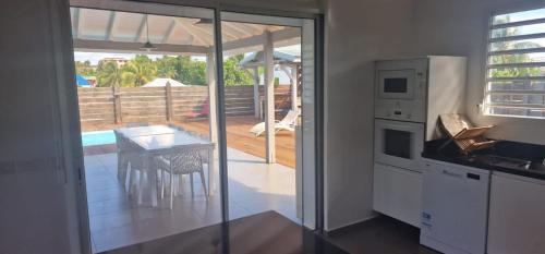 keuken, Villa Rubis in Le Moule