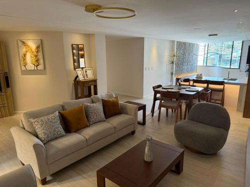 Departamento elegante y moderno cerca del aeropuerto