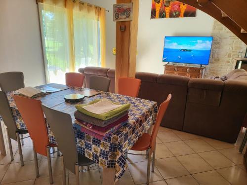 Monis ruhiges Ferienhaus in Montpont-en-Bresse