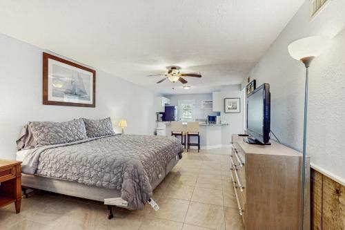 . Blissful Beach Retreat D