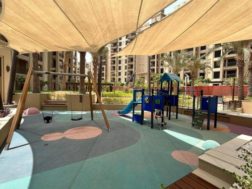 Comfortable one bed - Gym and Parking - image 9