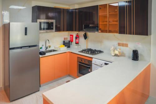 Fully Furnished 2-Bedroom Apt in Gemz by Danube - main image