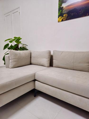 Cedar Shade - 1BR next to Rizk Hospital Ashrafieh - image 3
