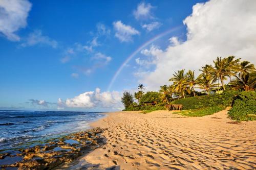 ML Aloha Hoonani 3BR Home MT & Ocean Views in Makaha (HI)
