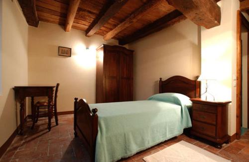1 twin bed