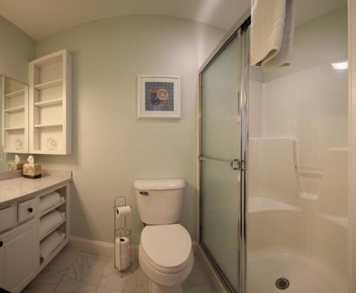 2 bedrooms, 3 beds