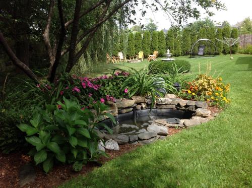 Williston Village Inn - image 2