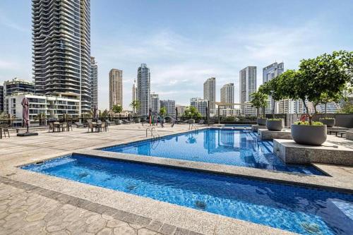 Sparkle Tower by Swarovski Premium Full Marina View 2min JBR & Metro Sleeps 4 - image 12