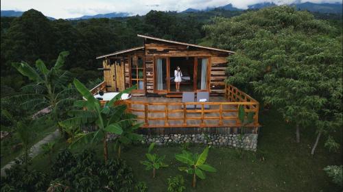 LA PERLA FINCA HOTEL