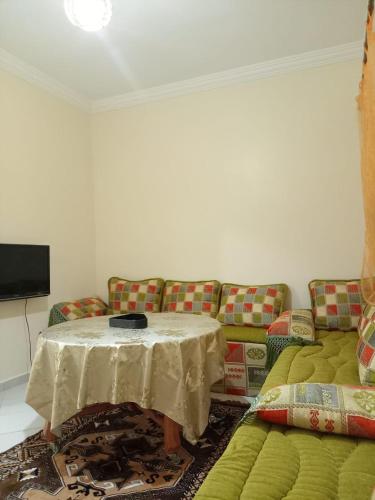 공용 라운지/TV 시청 구역, Appartement Spacieux et Lumineux à Tilila (Appartement Spacieux et Lumineux a Tilila) in 틸리아