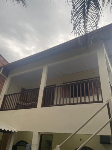 Residencial 4 Estações Paraty – khách sạn tại Portal das Artes