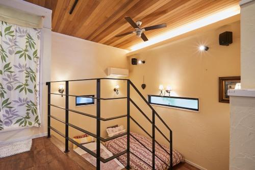 Dreamy Music Cafe Bar