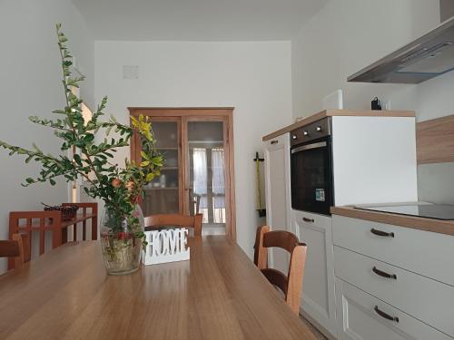 Ēdiens un dzērieni, VicoloHOME in Fragneto Monforte