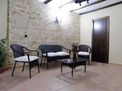 Hotel El Romeral - image 2