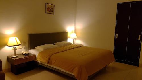Crown Hotel Room Type - Superior Double Room