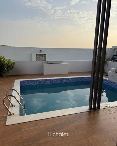 Piscina, H chalet in Barka