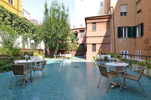 Facilities, Hotel Tirreno in Monti