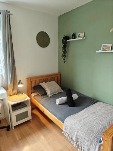 Modern Shared Home for Young Adults 10 min to City Centre – khách sạn tại Smethwick