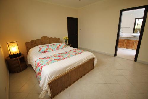 BUTTERFLY GARDEN BOUTIQUE RESIDENCE by Luxury View EX LG Apts and Villas, A Lifestyle Destination 1 to 3 bedroom units 110 to 190 sqmtr, 2 FULL Bathrooms, Rain shower, Complete kitchen, FREE Fast Fiber WIFI, 55