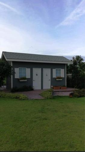 2 bedrooms, 13 beds