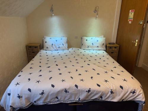 1 double bed