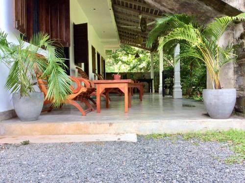 Kadol Villa – khách sạn tại Unawatuna