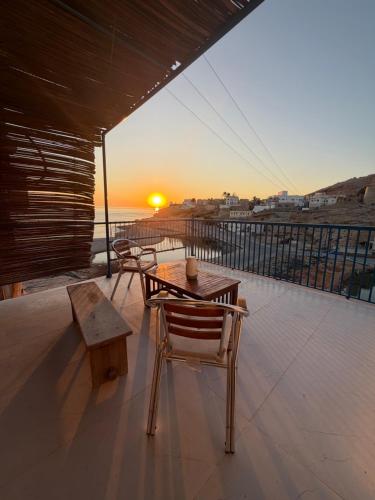 Wadi Shab View in طيوي