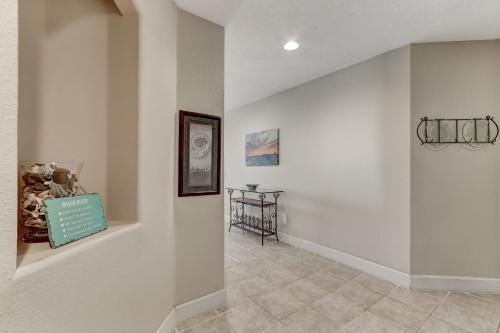 Top Floor Beach View Condo - Ocean Park 409 - image 3