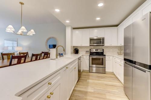 Luxury 3BR Retreat in Fernandina Beach - Ocean Park - 103 - image 3