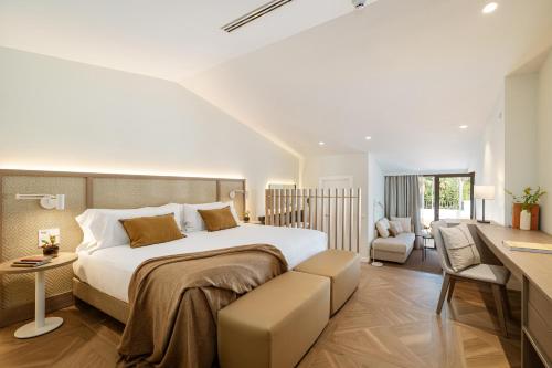 2 twin beds
