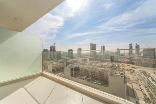 VayK - Contemporary One Bedroom Apartment in JVC - image 10