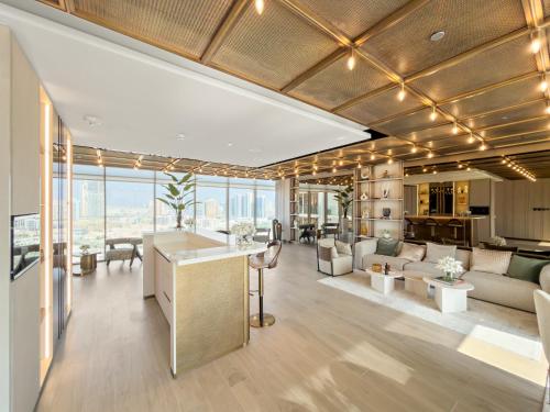 VayK - Contemporary One Bedroom Apartment in JVC - image 8