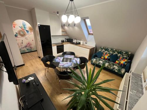 1 double bed, 1 sofa bed