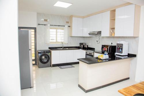 Bếp, Zanube Apartments in Ndola