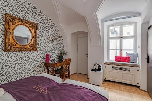Giselle Buda Castle - image 6